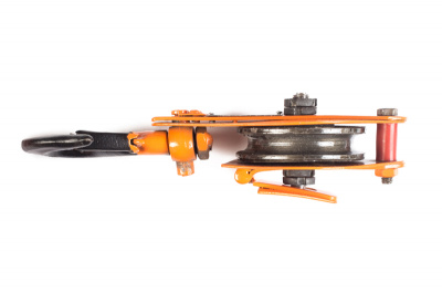 Блок монтажный с крюком TOR HQG(L) K1-0,5 т